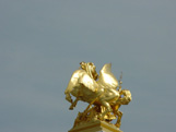 Pont Alexandre Columns3.JPG